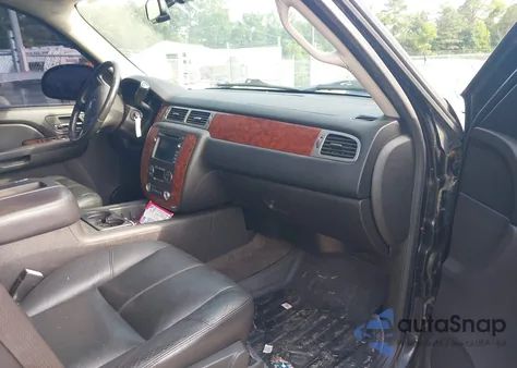 2009 Chevrolet Tahoe Hybrid from USA, damaged, VIN 1GNFK13509R132550